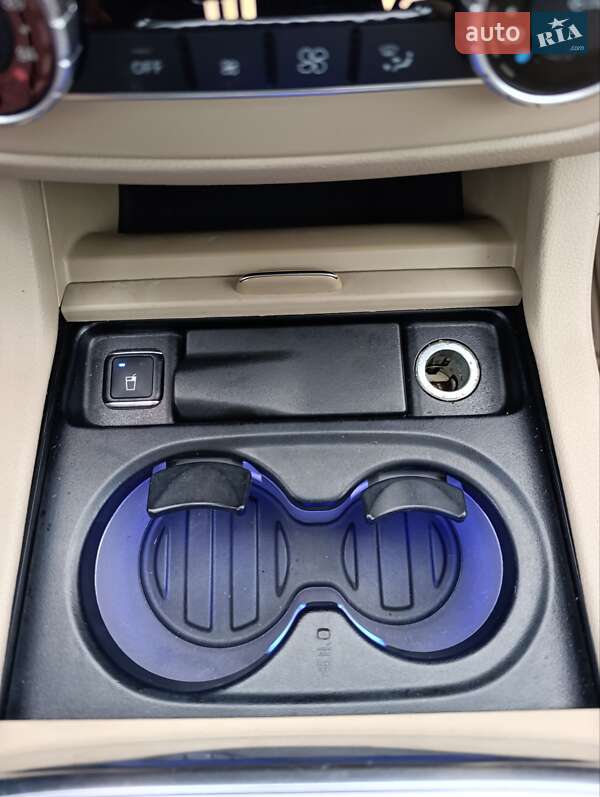 Позашляховик / Кросовер Mercedes-Benz GL-Class 2014 в Києві