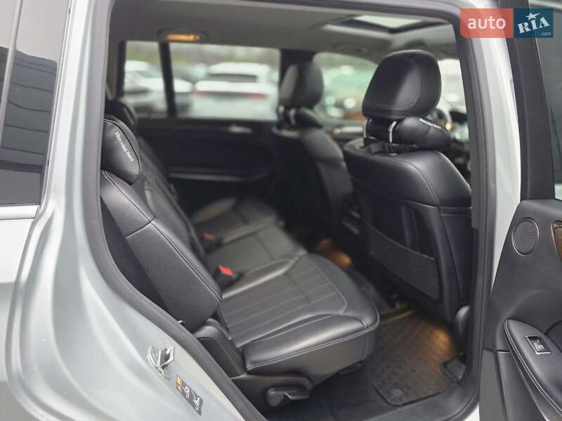 Позашляховик / Кросовер Mercedes-Benz GL-Class 2014 в Рівному