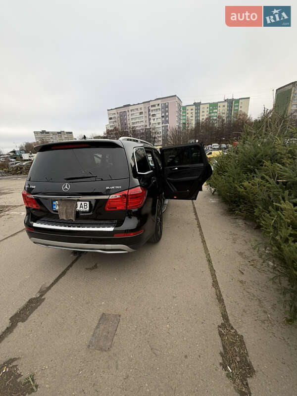 Позашляховик / Кросовер Mercedes-Benz GL-Class 2015 в Львові