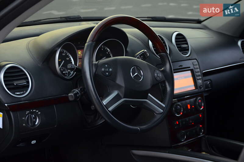 Внедорожник / Кроссовер Mercedes-Benz GL-Class 2010 в Днепре