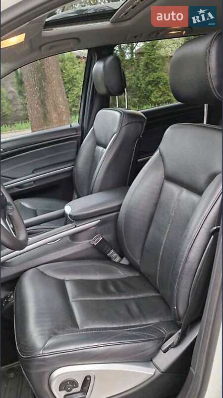 Внедорожник / Кроссовер Mercedes-Benz GL-Class 2009 в Киеве