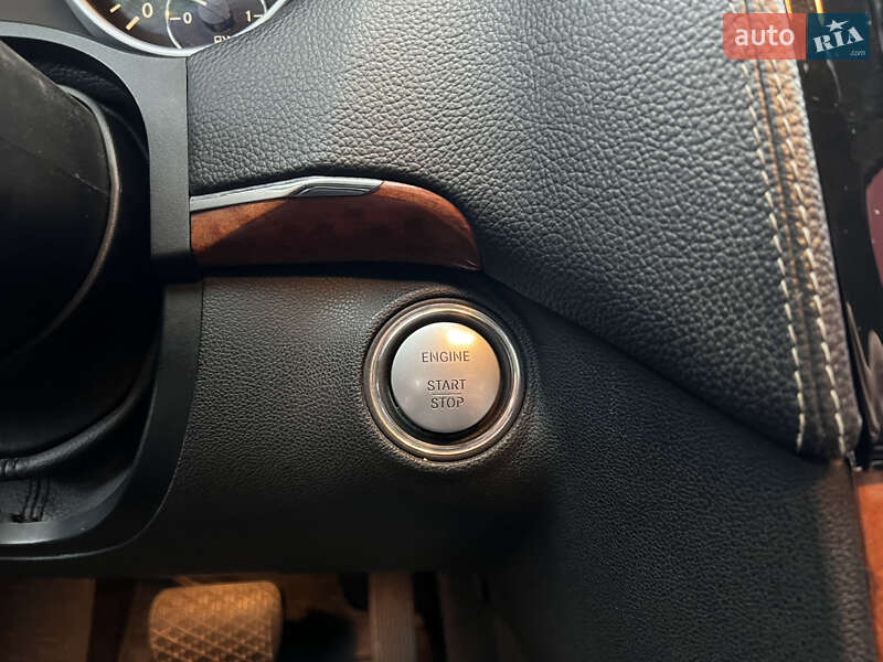 Внедорожник / Кроссовер Mercedes-Benz GL-Class 2007 в Киеве