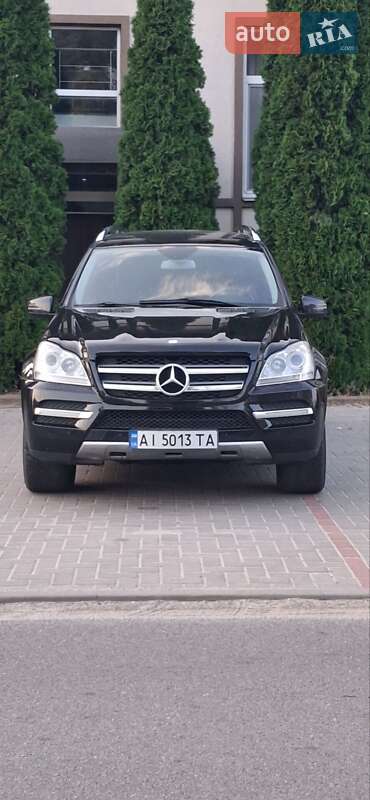 Mercedes-Benz GL-Class 2011 Mercedes-Benz GL-Class 2011