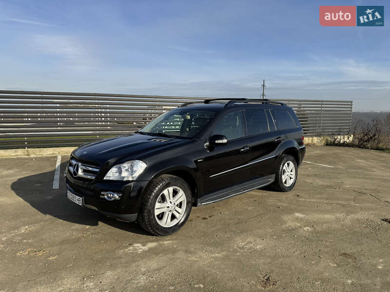 Mercedes-Benz GL-Class 2006