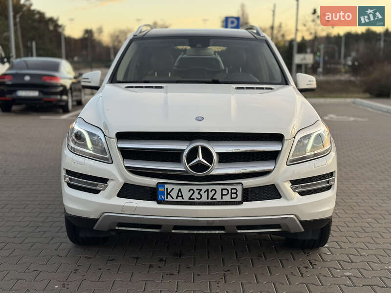 Внедорожник / Кроссовер Mercedes-Benz GL-Class 2016 в Киеве фото 3 Внедорожник / Кроссовер Mercedes-Benz GL-Class 2016 в Киеве