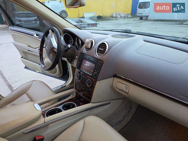 Внедорожник / Кроссовер Mercedes-Benz GL-Class 2012 в Ровно