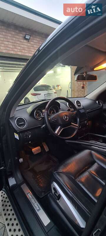 Внедорожник / Кроссовер Mercedes-Benz GL-Class 2010 в Николаеве