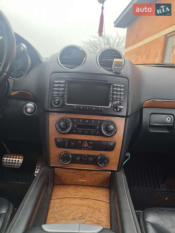 Позашляховик / Кросовер Mercedes-Benz GL-Class 2006 в Луцьку