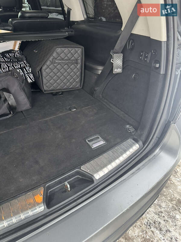 Внедорожник / Кроссовер Mercedes-Benz GL-Class 2006 в Чернигове