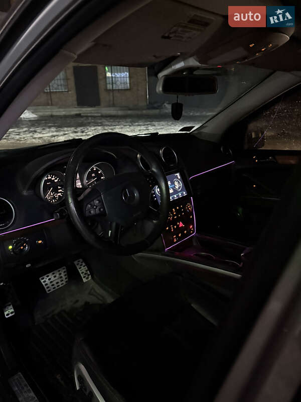 Внедорожник / Кроссовер Mercedes-Benz GL-Class 2006 в Прилуках