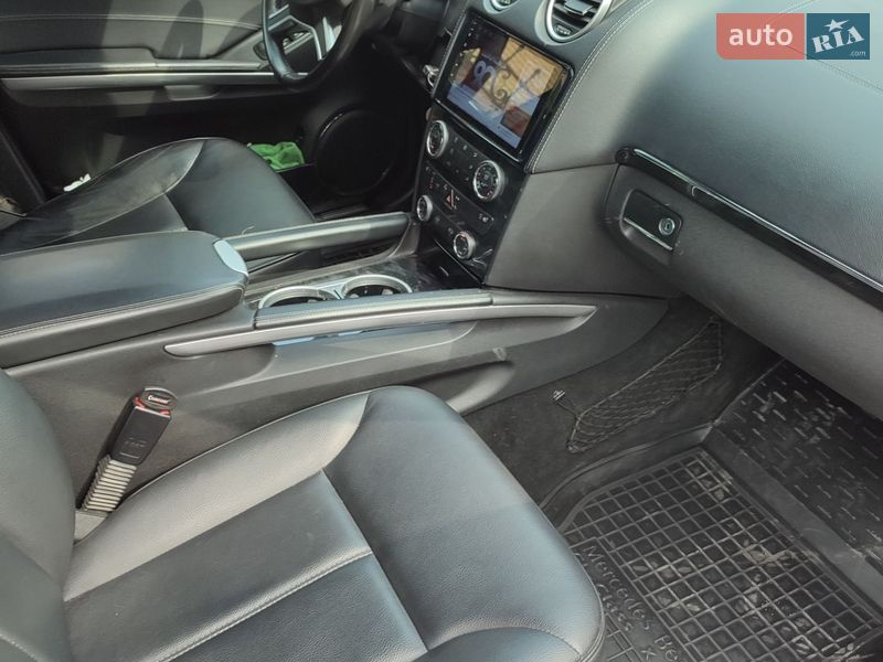 Внедорожник / Кроссовер Mercedes-Benz GL-Class 2011 в Запорожье