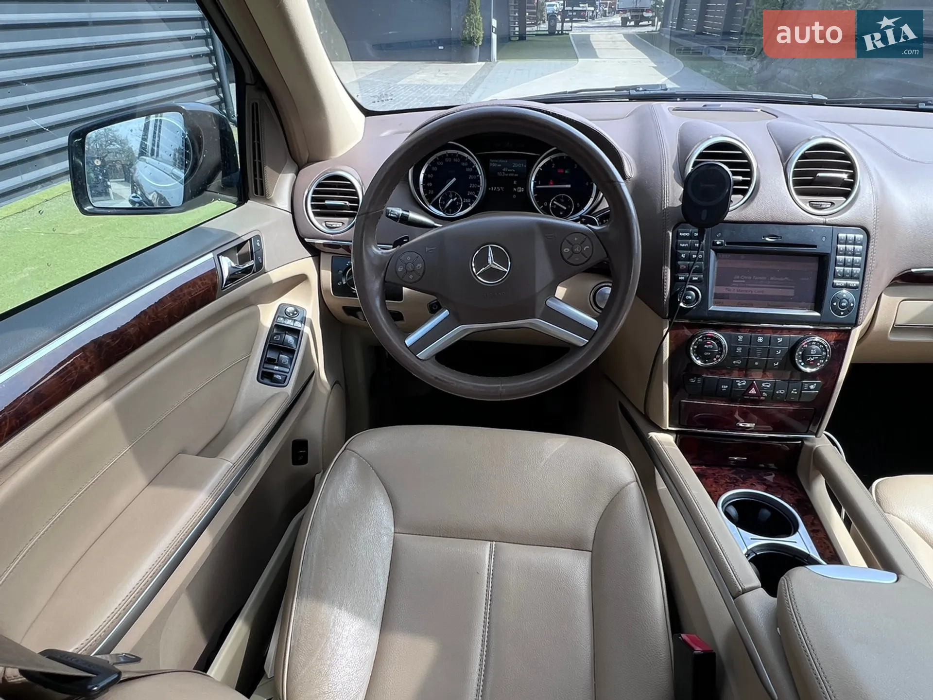 2010 Mercedes-Benz GL-klasse - мініатюра 23