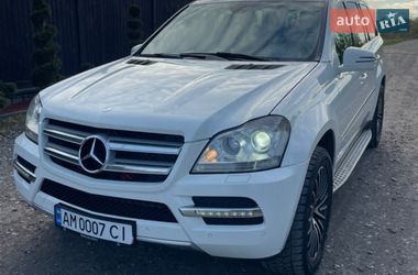 Позашляховик / Кросовер Mercedes-Benz GL-Class 2010 в Звягелі