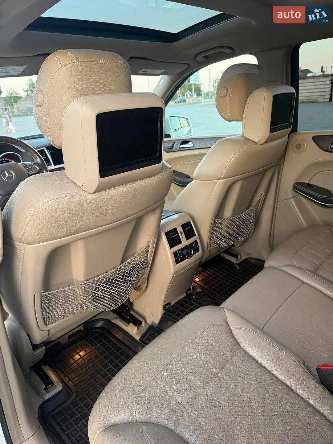 Mercedes-Benz GL-Class 2014 VIN 4JGDF2EEXEA400550 фото оголошення 16 з 41
