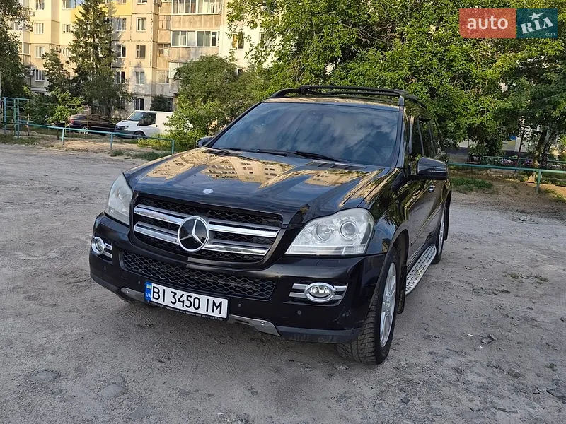 Mercedes-Benz GL-Class