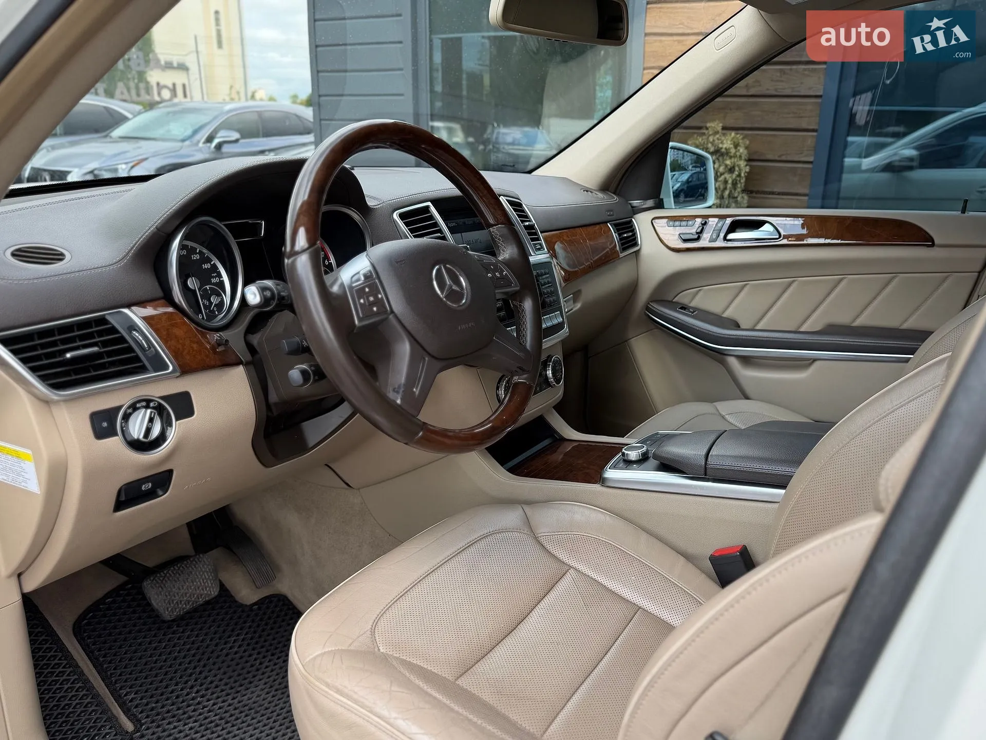 2012 Mercedes-Benz GL-klasse - мініатюра 32