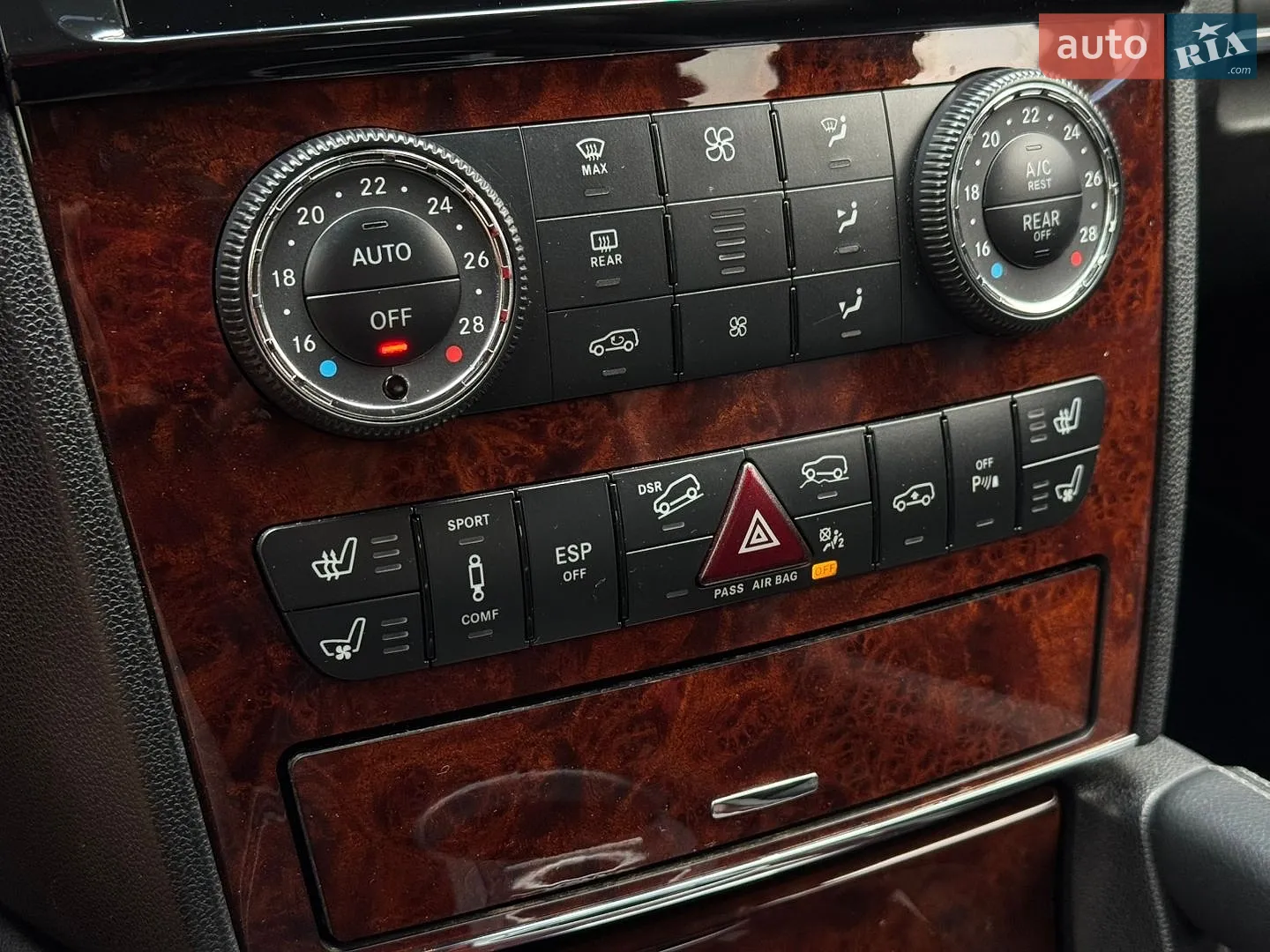 2011 Mercedes-Benz GL-klasse - мініатюра 28