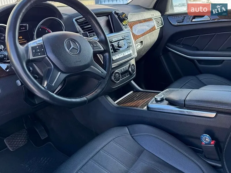 Mercedes-Benz GL-Class
