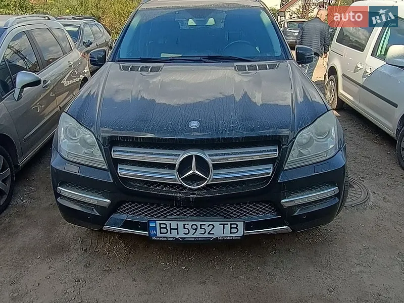 Mercedes-Benz GL-Class 2012