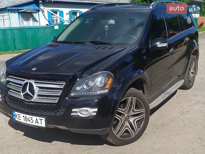 Mercedes-Benz GL-Class