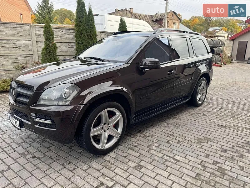 Mercedes-Benz GL-Class
