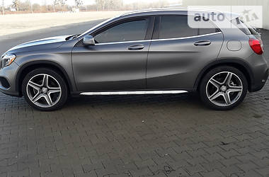 Mercedes-Benz GLA-Class 2015