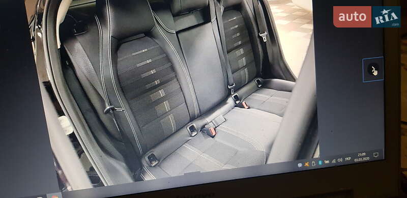 Внедорожник / Кроссовер Mercedes-Benz GLA-Class 2017 в Хмельницком