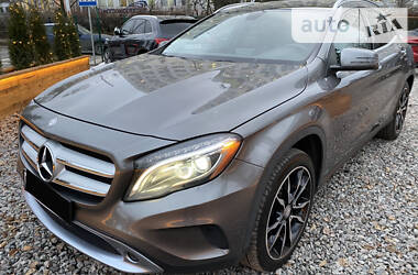 Внедорожник / Кроссовер Mercedes-Benz GLA-Class 2014 в Киеве