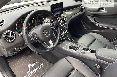 Позашляховик / Кросовер Mercedes-Benz GLA-Class 2018 в Одесі