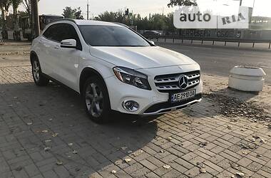 Mercedes-Benz GLA-Class 2017