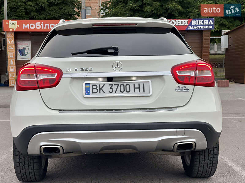 Внедорожник / Кроссовер Mercedes-Benz GLA-Class 2015 в Ровно