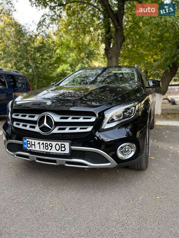 Mercedes-Benz GLA-Class 2017