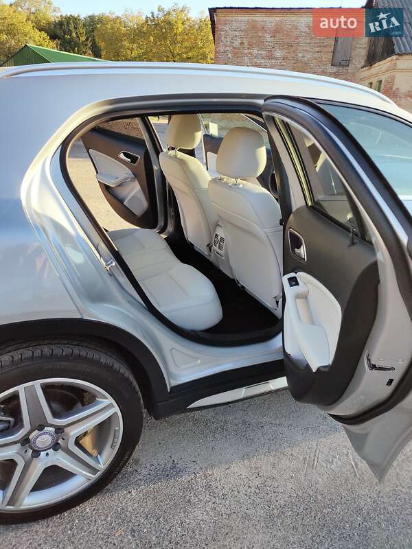 Позашляховик / Кросовер Mercedes-Benz GLA-Class 2017 в Полтаві