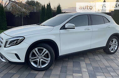 Позашляховик / Кросовер Mercedes-Benz GLA-Class 2015 в Обухові