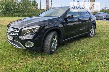 Mercedes-Benz GLA-Class 2017 Mercedes-Benz GLA-Class 2017