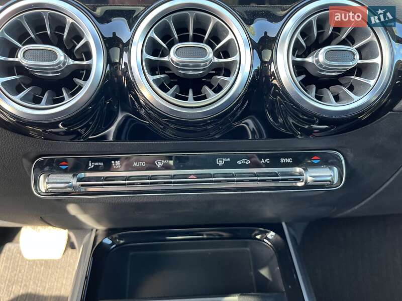 Позашляховик / Кросовер Mercedes-Benz GLA-Class 2020 в Львові