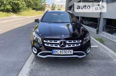 Внедорожник / Кроссовер Mercedes-Benz GLA-Class 2018 в Львове