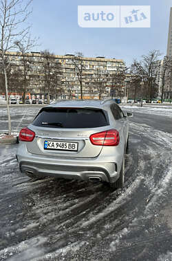 Внедорожник / Кроссовер Mercedes-Benz GLA-Class 2015 в Киеве