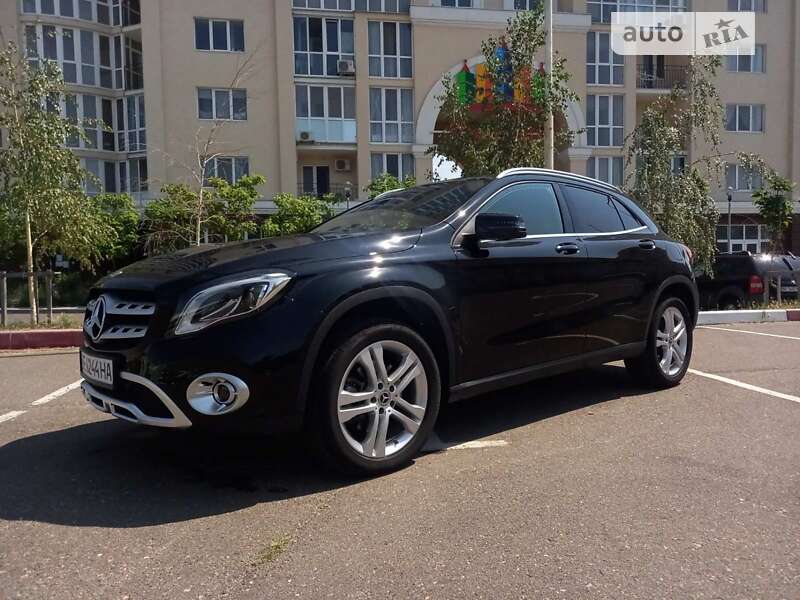 Mercedes-Benz GLA-Class 2018