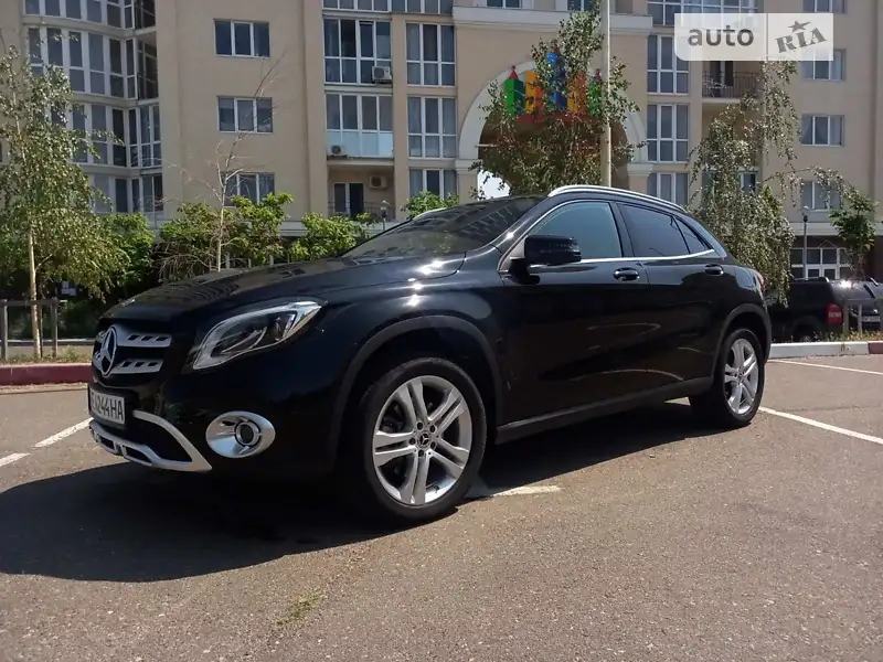 Mercedes-Benz GLA-Class