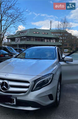 Mercedes-Benz GLA-Class 2016 Mercedes-Benz GLA-Class 2016