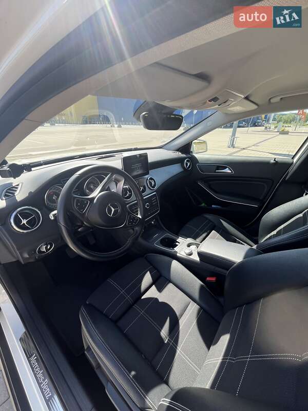 Позашляховик / Кросовер Mercedes-Benz GLA-Class 2016 в Дніпрі