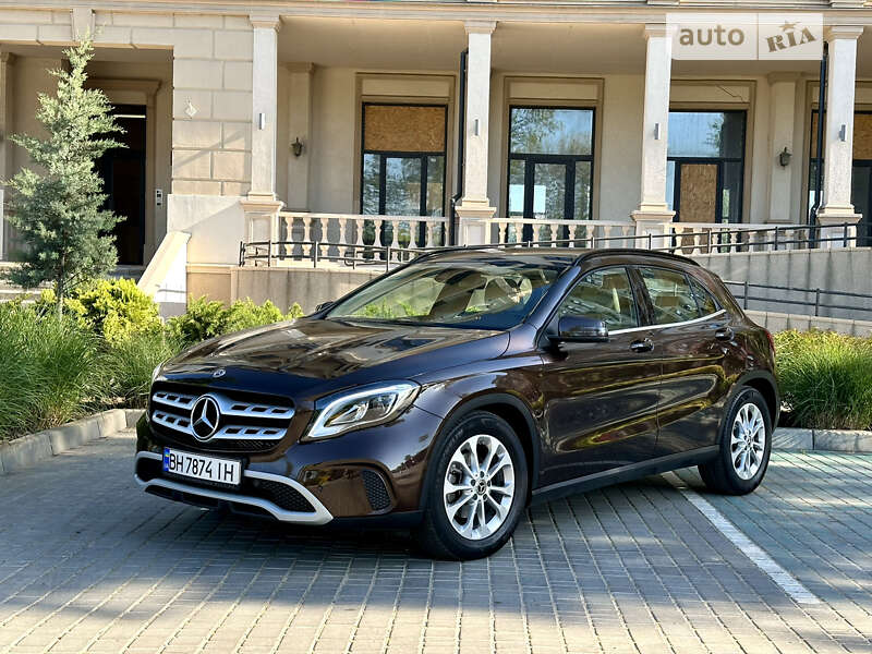 Mercedes-Benz GLA-Class 2017