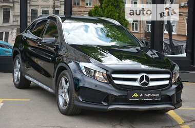 Внедорожник / Кроссовер Mercedes-Benz GLA-Class 2014 в Киеве