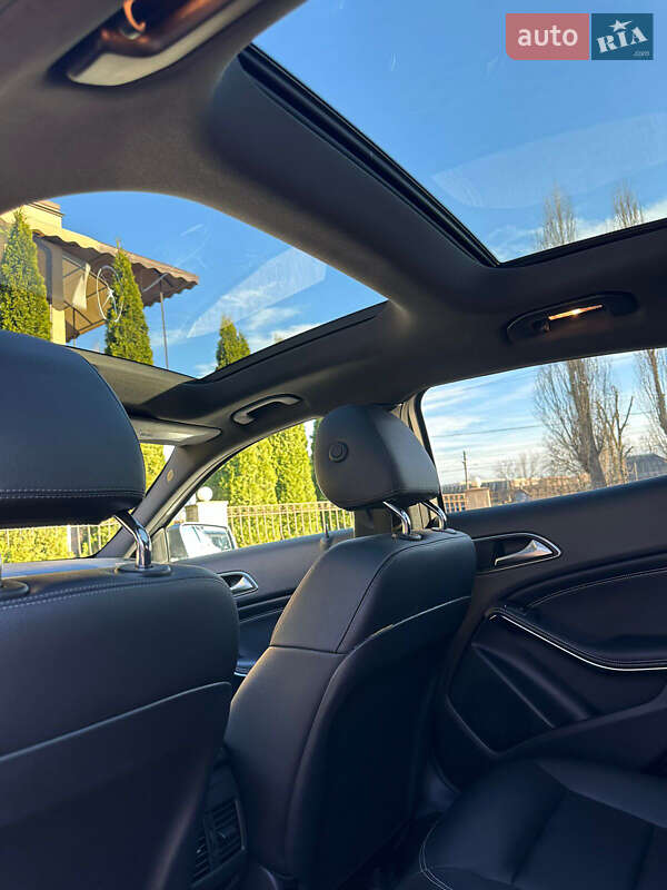 Внедорожник / Кроссовер Mercedes-Benz GLA-Class 2019 в Харькове
