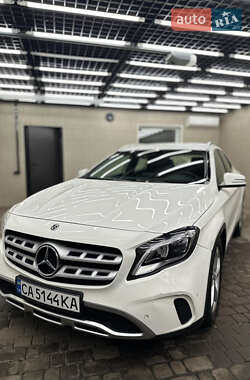 Внедорожник / Кроссовер Mercedes-Benz GLA-Class 2018 в 