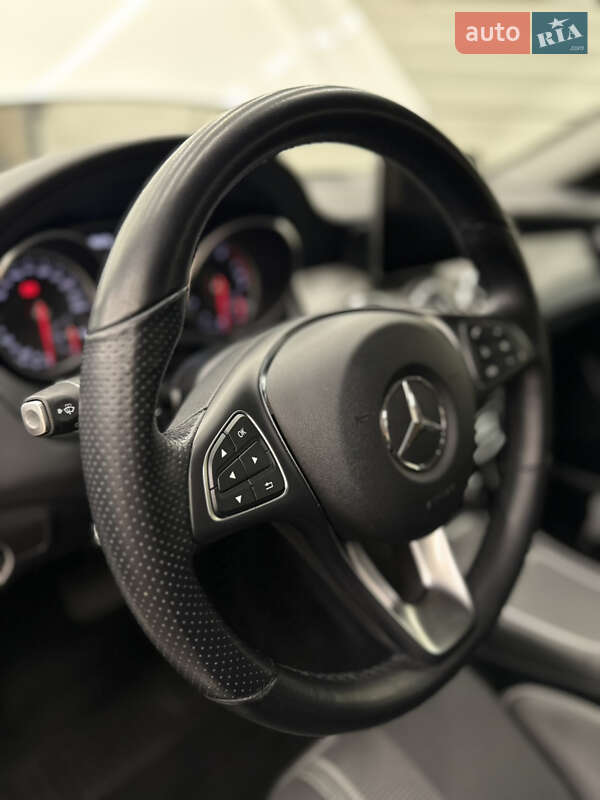 Позашляховик / Кросовер Mercedes-Benz GLA-Class 2018 в Черкасах