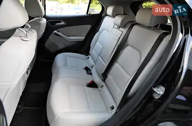 Mercedes-Benz GLA-Class 2019