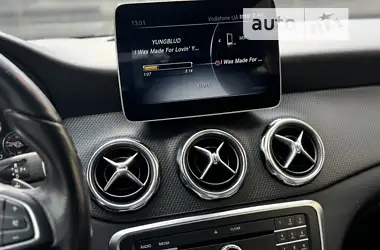 Mercedes-Benz GLA-Class 2018