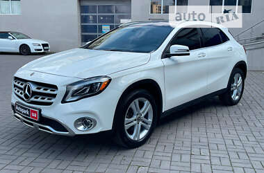 Mercedes-Benz GLA-Class 2019